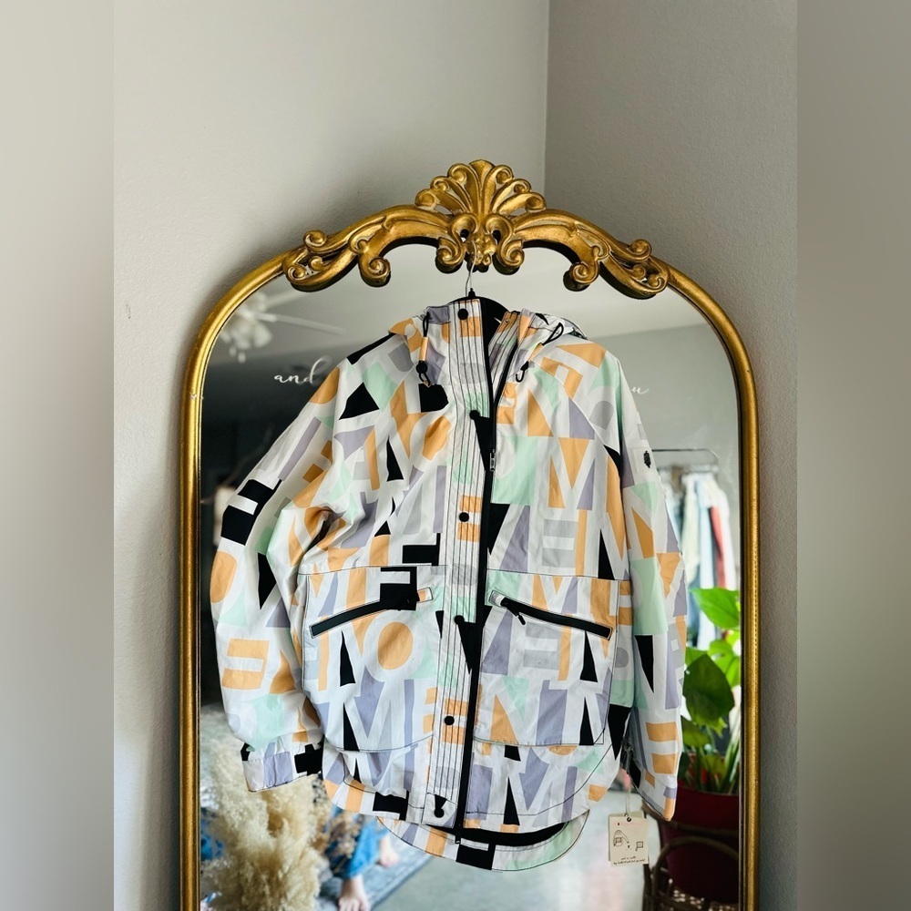 Free people movement singin’ in the rain printed packable jacket nwt small